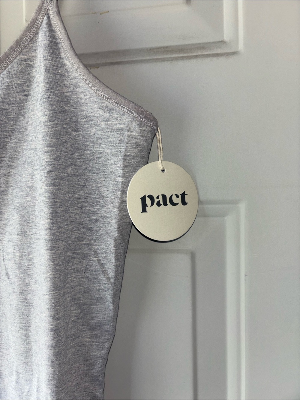 Pact gray tank top camisole size XL - Picture 3 of 4